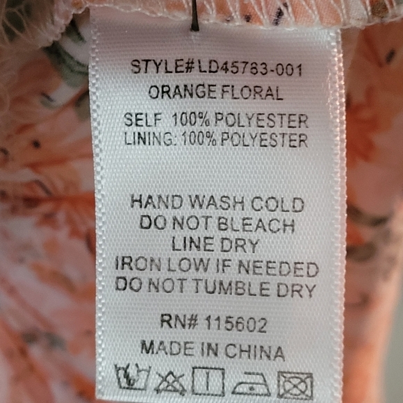 New All in Favor Size XL Floral Pleat Bodice Tiered Sundress Orange Floral - Picture 12 of 12